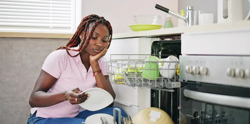 fixing-dishwasher-odor